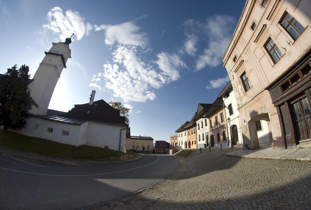 Hotel Sobota Poprad Exterior photo